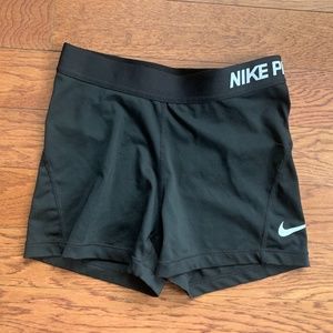 Medium Black Nike pro 3 inch spandex compression training shorts